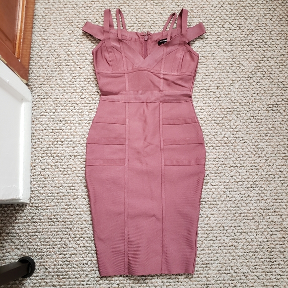 Fashion Nova Mauve Bandage Dress. - Picture 3 of 8